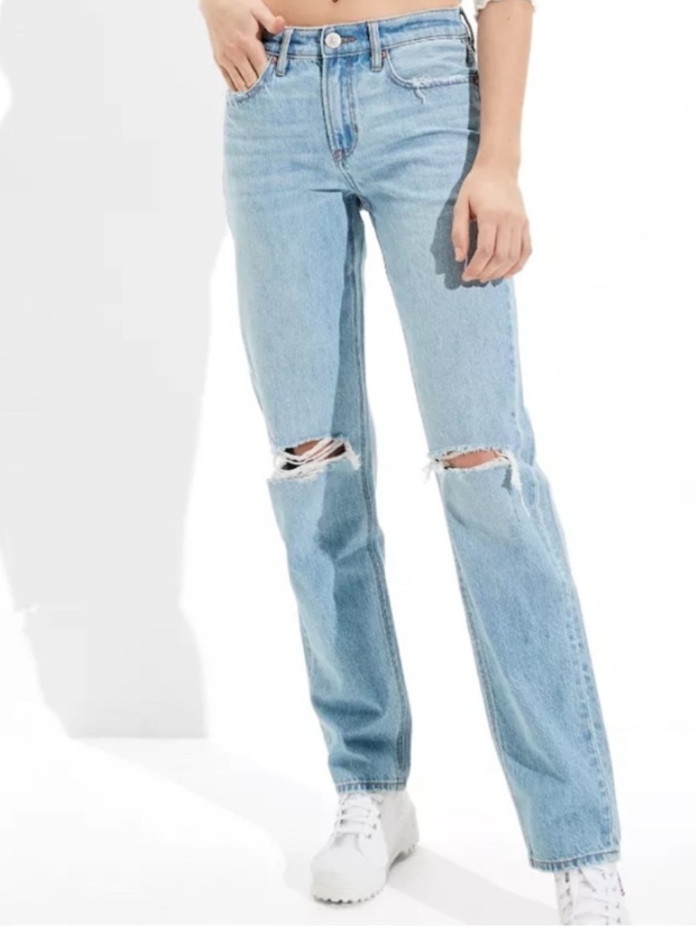 American Eagle Jeans Blue Light Wash 90s Straight Distressed Boho Sz 4 Short NEW